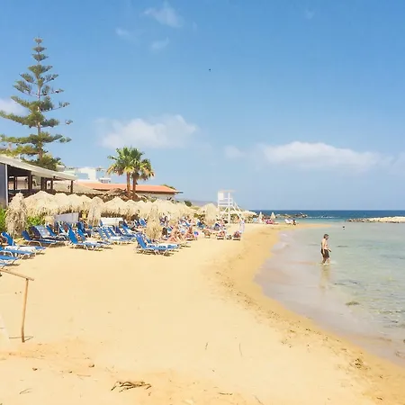 아파트 Posto Kalamaki Seaside 20 M From The Sandy Beach *