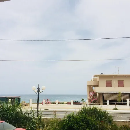 Posto Kalamaki Seaside 20 M From The Sandy Beach 아파트